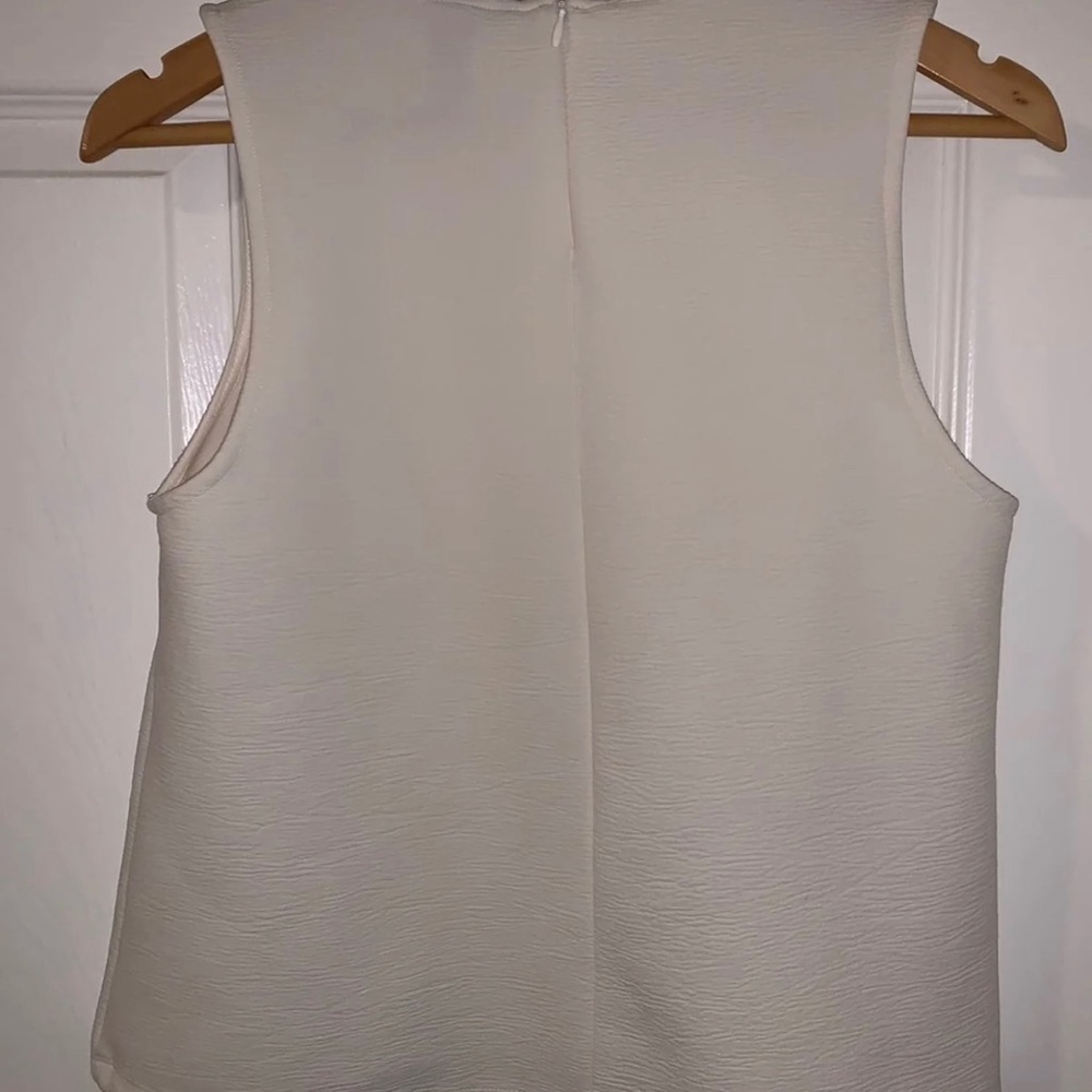 Blouse - Picture 2 of 3
